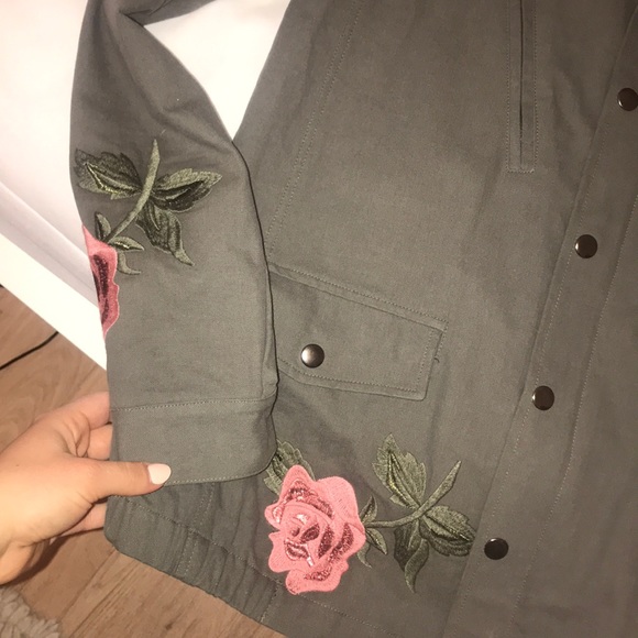 Honey Punch | Utility Jacket w/Embroidered Flowers - Picture 2 of 5